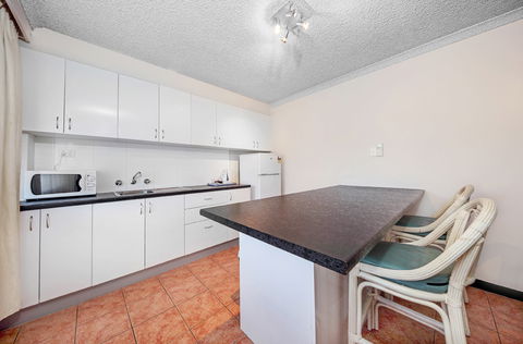 Belconnen Way Motel And Serviced Apartments - Coogee Beach Accommodation 4