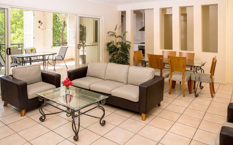 The Lakes Cairns Resort - Coogee Beach Accommodation 7