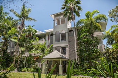 Oasis At Palm Cove - Coogee Beach Accommodation 5