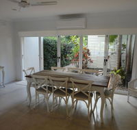 Noosa Entrance Waterfront Resort - Coogee Beach Accommodation