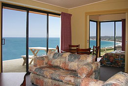 Seafarers Getaway - Coogee Beach Accommodation 0