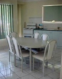 Boyne Island Motel And Villas - Coogee Beach Accommodation 1