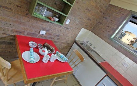 The Beachfront Motel - Coogee Beach Accommodation 5