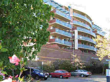 Adelaide Central Apartments - Coogee Beach Accommodation 2