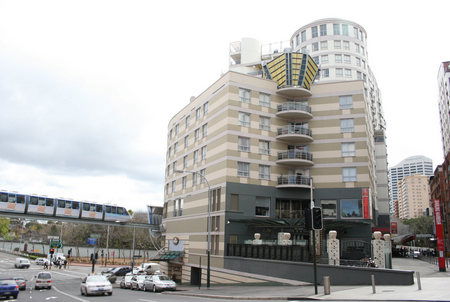 Darling Harbour NSW Coogee Beach Accommodation