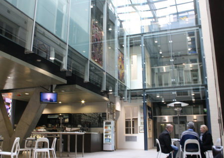 Seasons Darling Harbour - Coogee Beach Accommodation 3