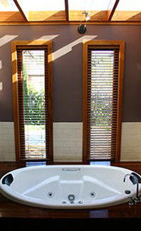 Cherry Tree Cottage - Coogee Beach Accommodation 1