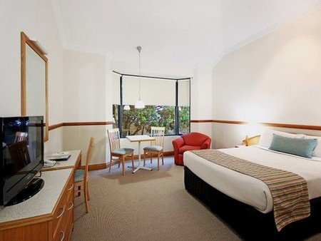 Quality Hotel Airport International - Coogee Beach Accommodation 4