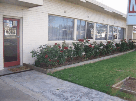 High Street Motel - Coogee Beach Accommodation 3