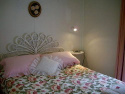 Pioneer Garden Cottages - Coogee Beach Accommodation 1