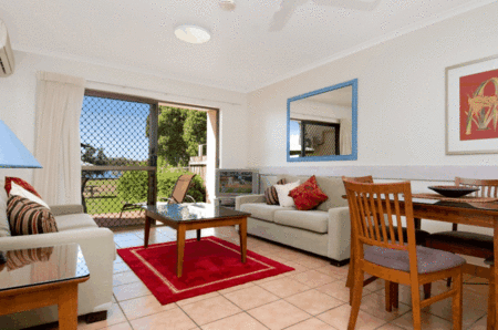Cayman Quays - Coogee Beach Accommodation 4
