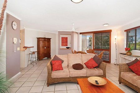 Parkshores Sunshine - Coogee Beach Accommodation 4
