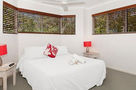Parkshores Sunshine - Coogee Beach Accommodation 5