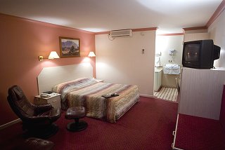 Quality Inn Railway - Coogee Beach Accommodation 1