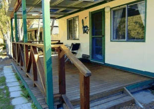 Peaceful Bay Chalets - Coogee Beach Accommodation