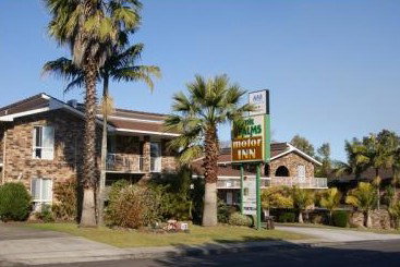 Gosford Palms Motor Inn - Coogee Beach Accommodation 0