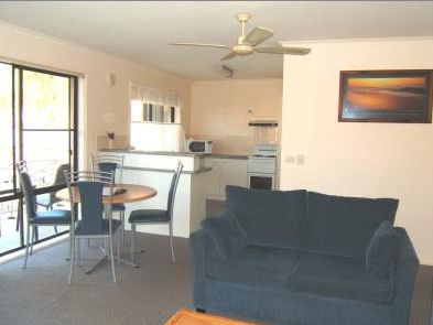 Ocean Drive Apartments - Coogee Beach Accommodation 0