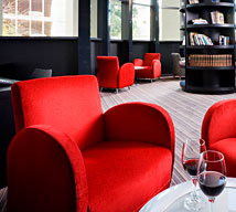 Pacific International Suites Parramatta - Coogee Beach Accommodation 1