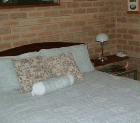 Gracetown Chalets - Coogee Beach Accommodation 1