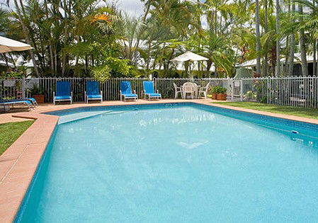 Caribbean Noosa - Coogee Beach Accommodation 1