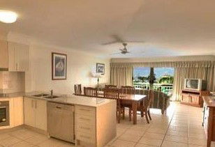 Kirra Palms Holiday Apartments - Coogee Beach Accommodation 1