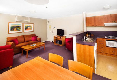 Mantra On Northbourne - Coogee Beach Accommodation 4