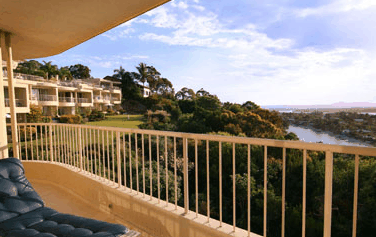 Noosa Crest Resort - Coogee Beach Accommodation 2