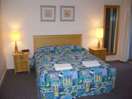 Como Noosa - Coogee Beach Accommodation 2
