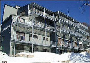 Cedarwood Apartments - Coogee Beach Accommodation 1