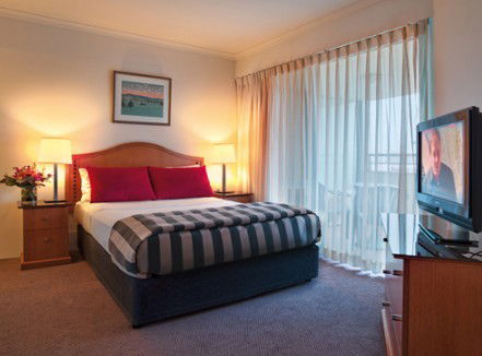 Medina Executive James Court Canberra - Coogee Beach Accommodation 0