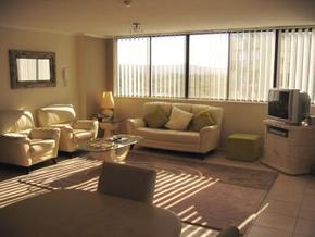Beachfront Towers - Coogee Beach Accommodation 5