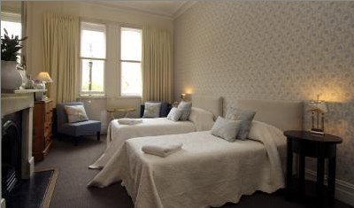 The Russell Hotel - Coogee Beach Accommodation 1