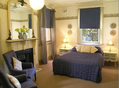 The Russell Hotel - Coogee Beach Accommodation 5