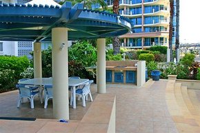 AA Oceana On Broadbeach - Coogee Beach Accommodation 1