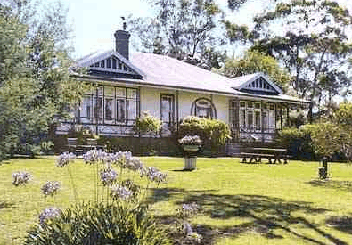 Wybalenna Lodge - Coogee Beach Accommodation 0