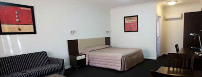 Charles Sturt Motor Inn - Coogee Beach Accommodation 0