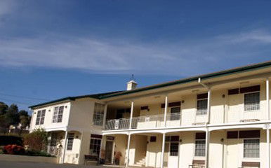 Colonial Lodge Motor Inn - Coogee Beach Accommodation 5