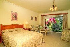 Forresters Resort - Coogee Beach Accommodation 2