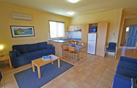 Seaview Motel & Apartments - Coogee Beach Accommodation 1