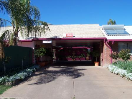 Major Mitchell Motel - Coogee Beach Accommodation 1