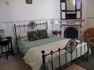 Araluen Old Courthouse - Coogee Beach Accommodation 3