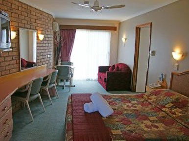 Sapphire Waters Motor Inn - Coogee Beach Accommodation 4