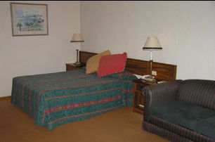 Seaton Arms Motor Inn - Coogee Beach Accommodation 0