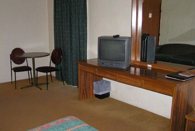 Seaton Arms Motor Inn - Coogee Beach Accommodation 1