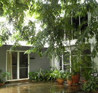 Rum Jungle Bungalows - Coogee Beach Accommodation