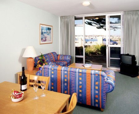 Quest Harbour Village - Coogee Beach Accommodation 1