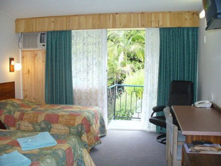 Coachman Motel - Coogee Beach Accommodation 0