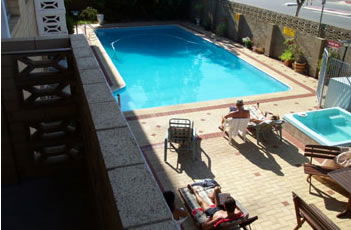 Brownelea Holiday Apartments - Coogee Beach Accommodation 5