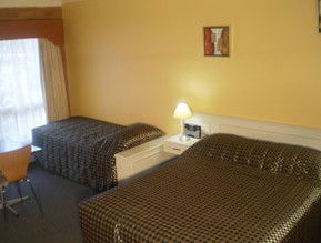 Comfort Inn & Suites Essendon - Coogee Beach Accommodation 3