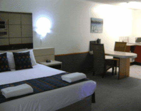 Rockhampton Court Motor Inn - Coogee Beach Accommodation 1